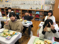 LINE_ALBUM_バイキング給食_240305_7